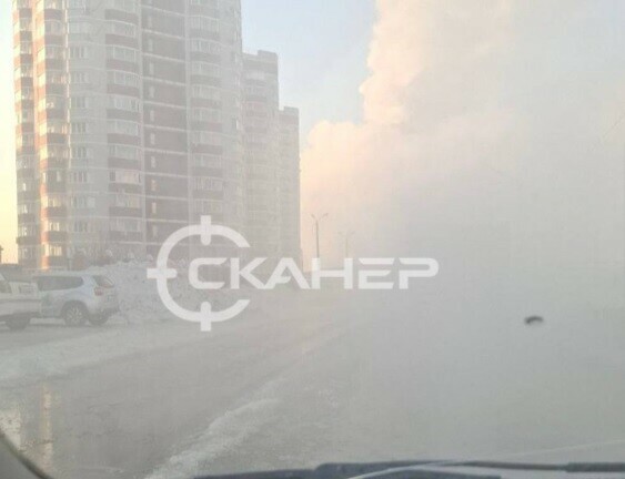 В микрорайоне Благовещенска на улице заметили потоп видео 