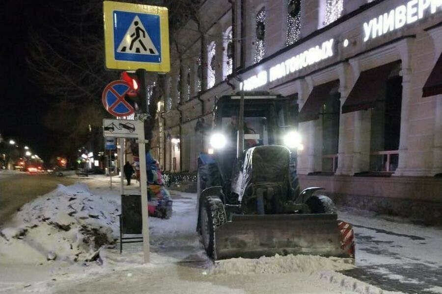 Где в Благовещенске убрали снег и наледь и где работы запланированы фото 