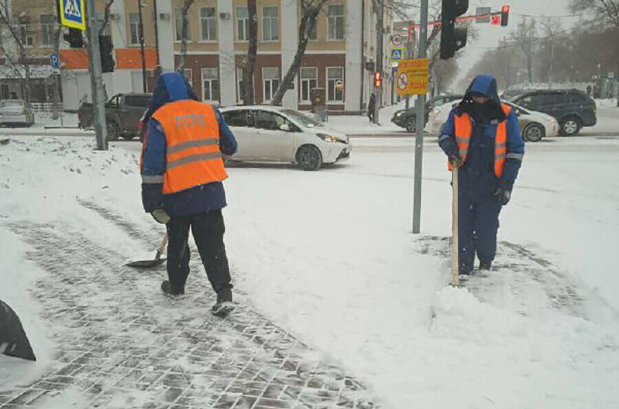 Дорожные службы Благовещенска работают в усиленном режиме Что сделано видео