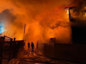 В Благовещенске полыхал жилой дом Есть погибший фото