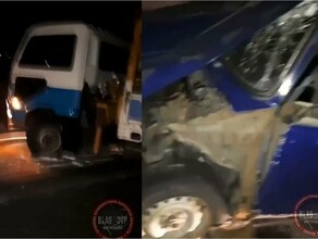 В Амурской области пожилой водитель на Жигулях влетел под автокран видео